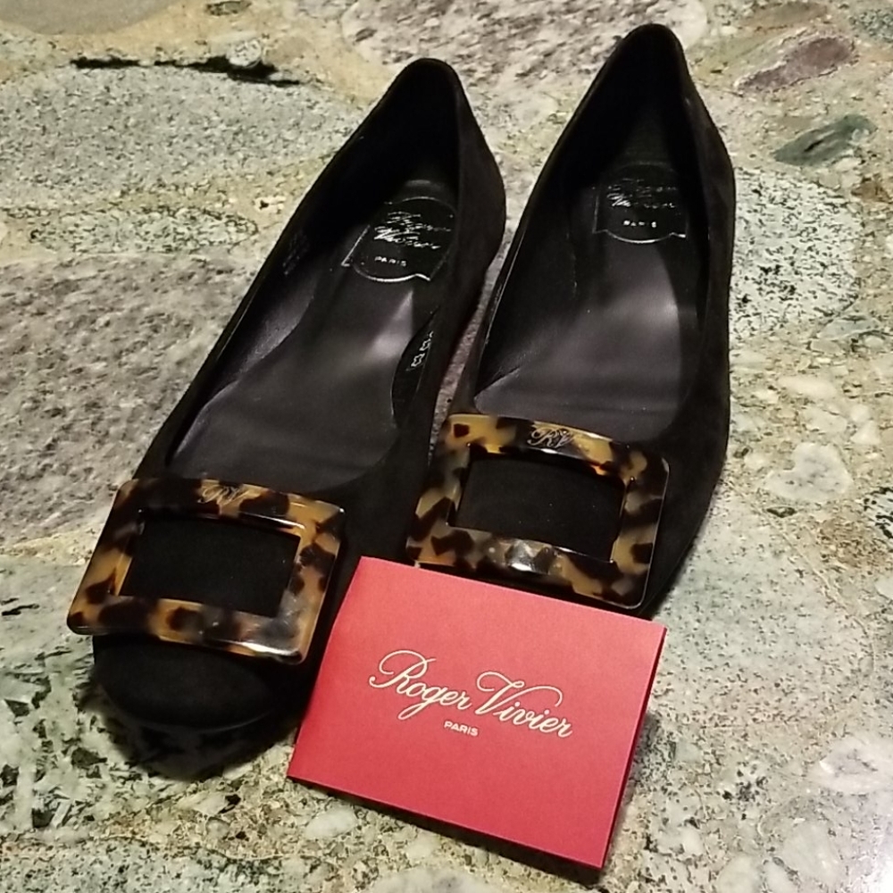 Roger Vivier Gommette Turtle Buckle Flats